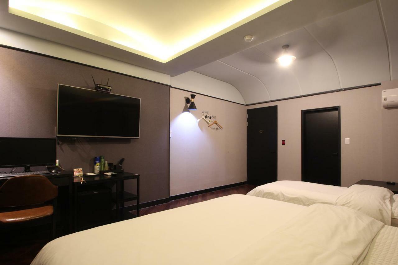 French Code Hotel チャングウォン エクステリア 写真